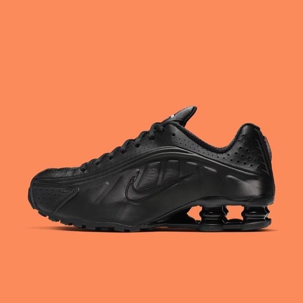 Nike Shox R4 